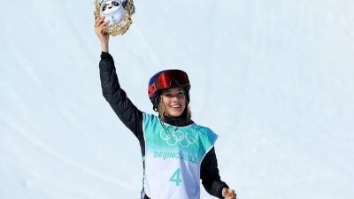 谷爱凌2022首冠！
